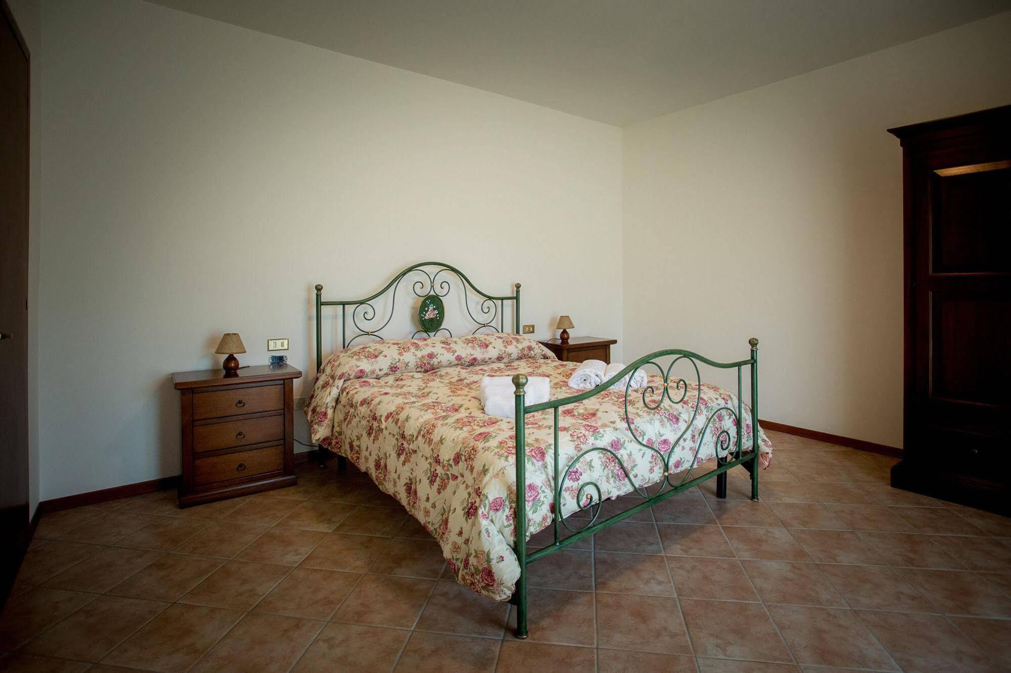 Agriturismo La Collina Del Sole Coltavolino エクステリア 写真